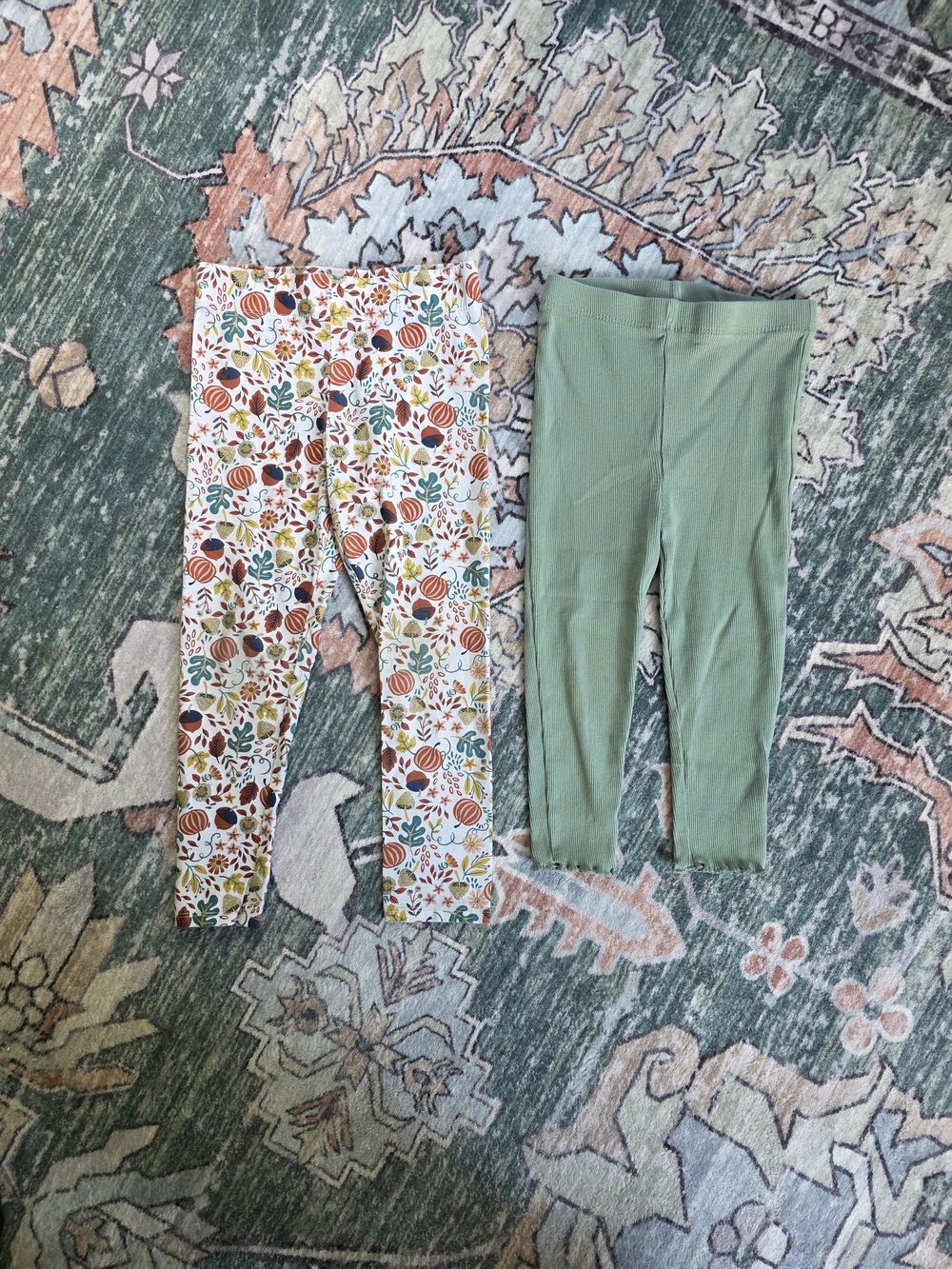 Kids Fall Leaf & Green Leggings Set